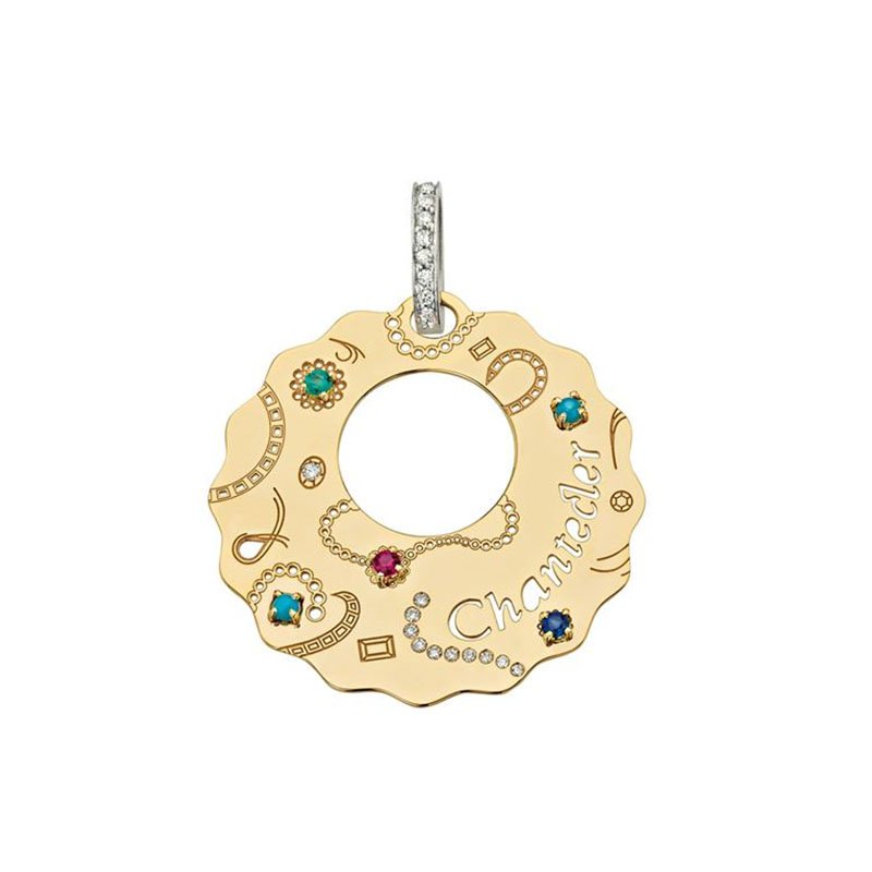 Ciondolo medio in oro giallo con turchese, zaffiri, rubini, smeraldi e diamanti.